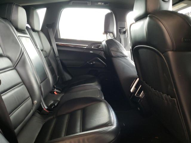 Photo 6 from auction – 2011 PORSCHE CAYENNE S with VIN WP1AB2A29BLA55315