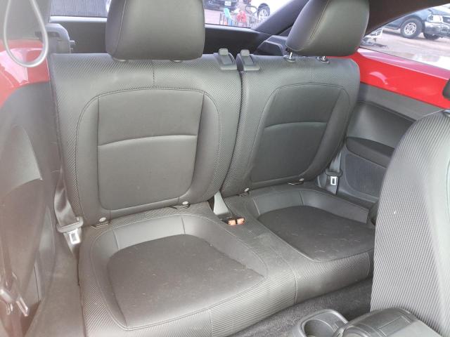 Photo 6 from auction – 2014 VOLKSWAGEN BEETLE with VIN 3VWHP7AT8EM602307