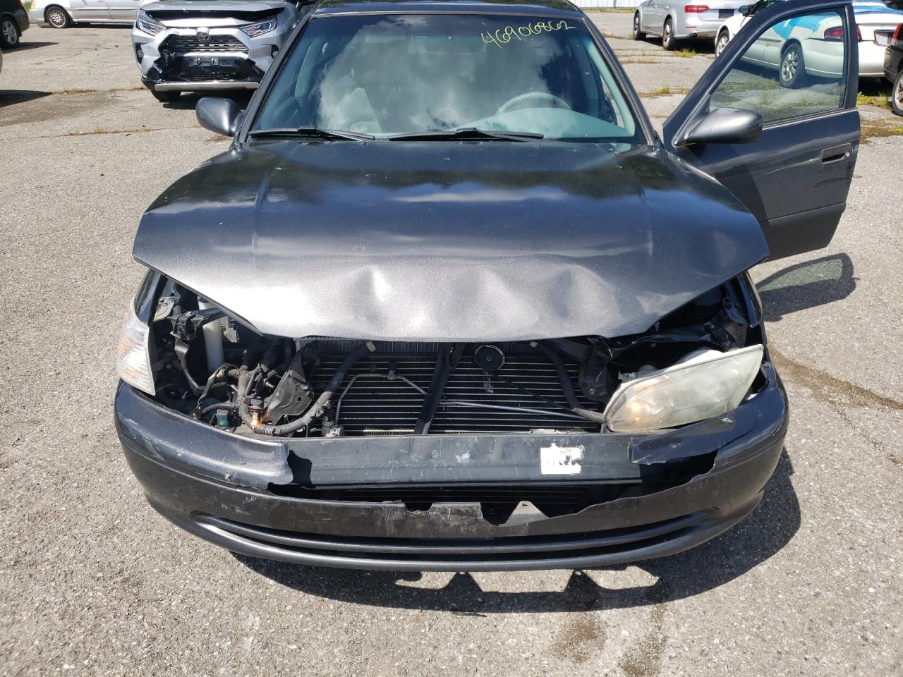 Photo 11 from auction – 2000 TOYOTA CAMRY CE with VIN 4T1BG22K6YU929429
