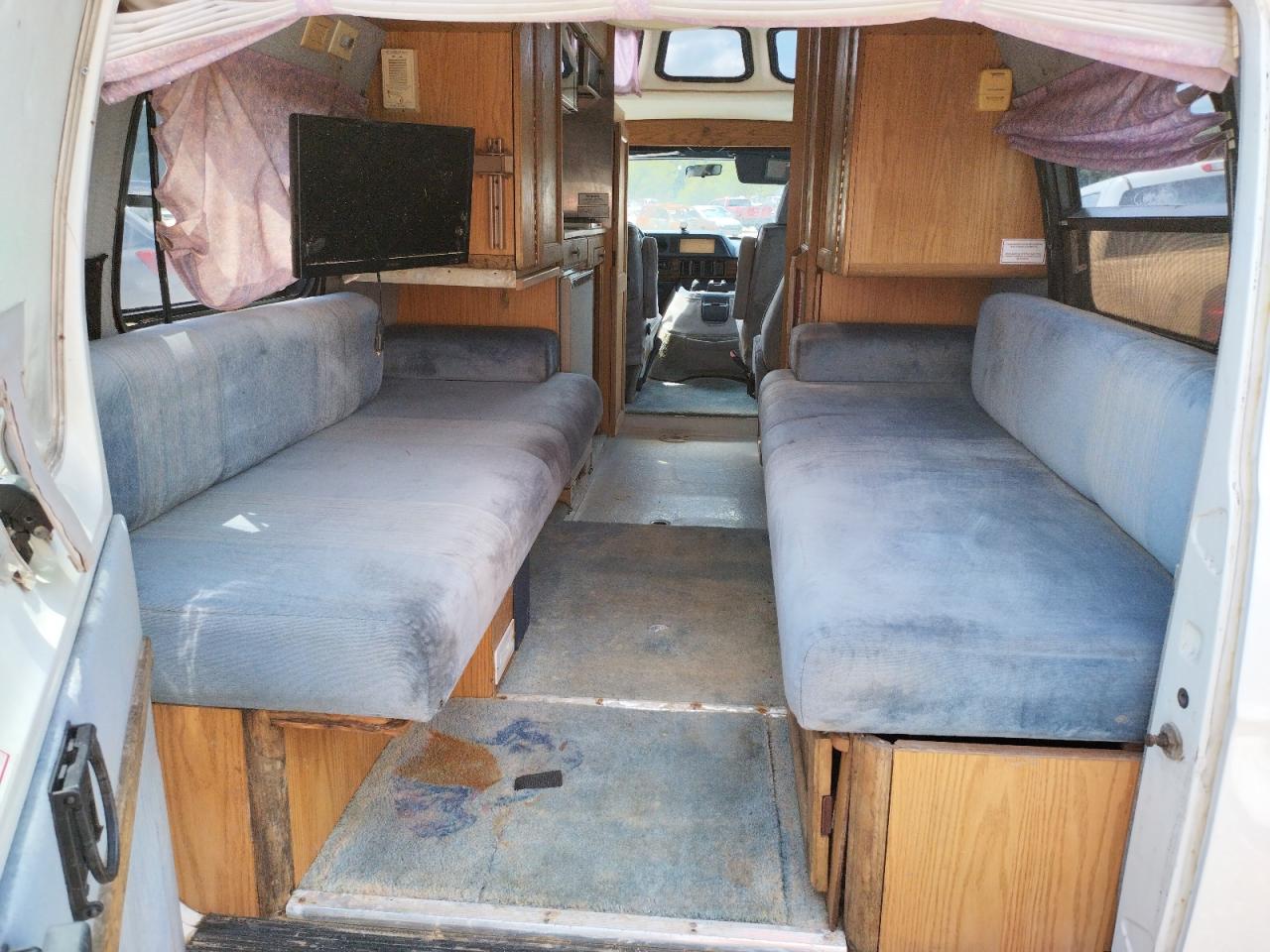 Photo 6 from auction – 1995 DODGE RAM VAN B3 with VIN 2B6KB31Y9SK559626