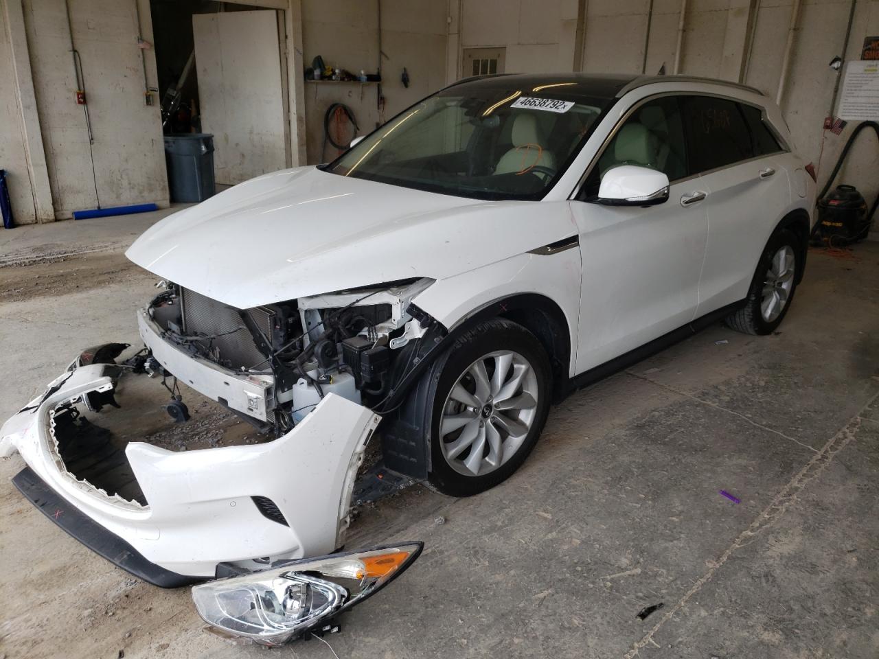 Photo 2 from auction – 2019 INFINITI QX50 ESSEN with VIN 3PCAJ5M37KF107232