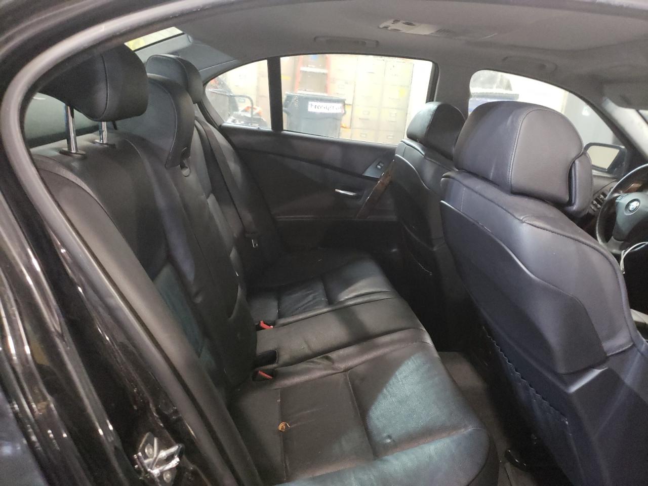 Photo 6 from auction – 2007 BMW 550 I with VIN WBANB53577CP05839