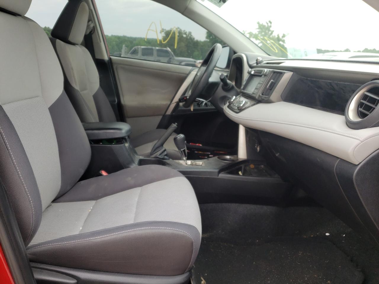 Photo 5 from auction – 2013 TOYOTA RAV4 XLE with VIN 2T3WFREV9DW069174