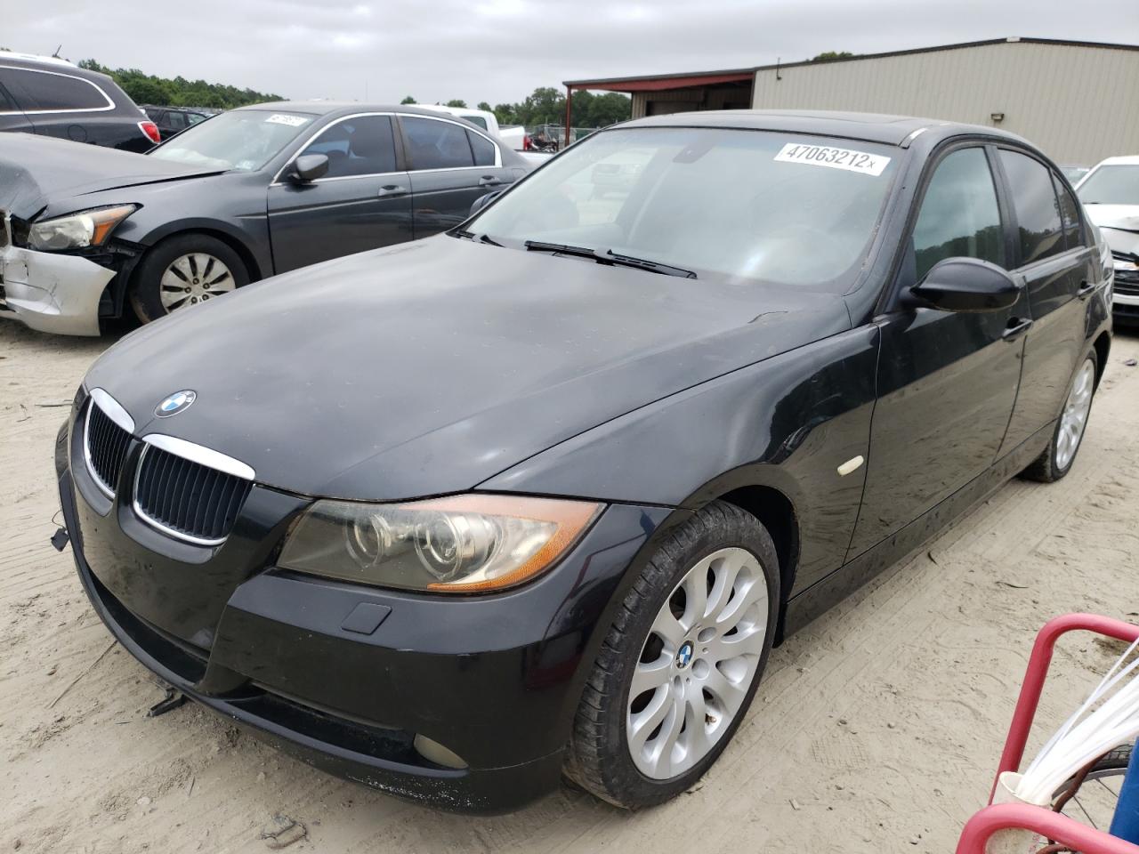 Photo 15 from auction – 2006 BMW 325 XI with VIN WBAVD13566KV09933