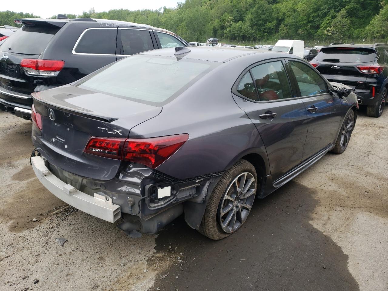 Photo 17 from auction – 2019 ACURA TLX TECHNO with VIN 19UUB2F64KA002271