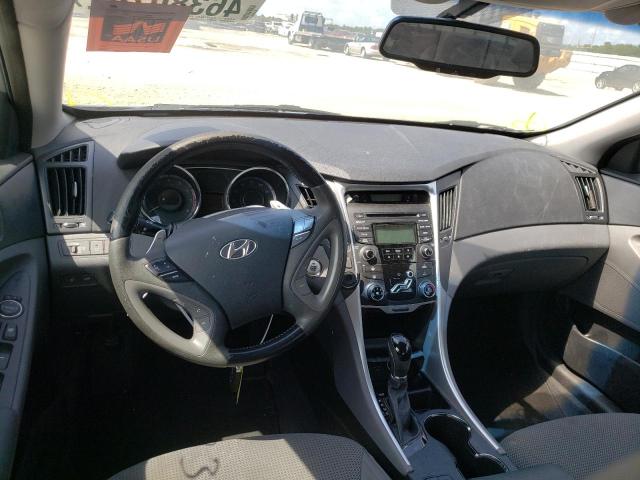 Photo 9 from auction – 2013 HYUNDAI SONATA SE with VIN 5NPEC4AC3DH715604