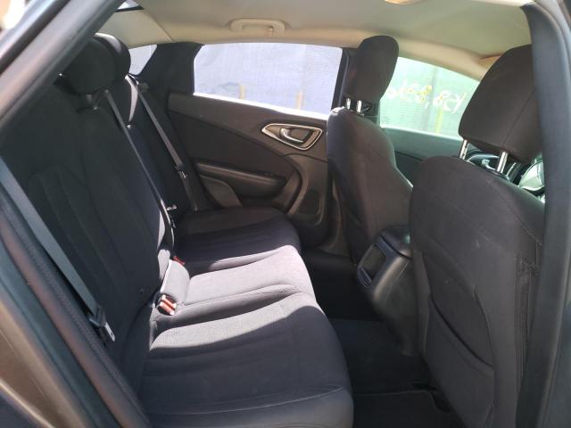 Photo 6 from auction – 2015 CHRYSLER 200 LIMITE with VIN 1C3CCCAB5FN655700