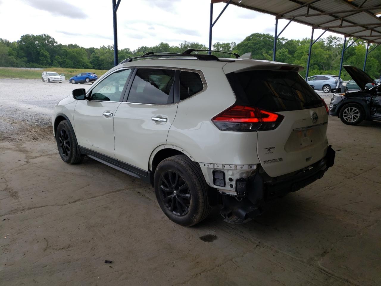 Photo 3 from auction – 2017 NISSAN ROGUE S with VIN 5N1AT2MT9HC874817
