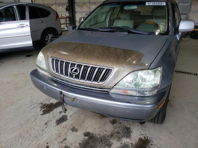 Photo 10 from auction – 2002 LEXUS RX 300 with VIN JTJHF10U220288923