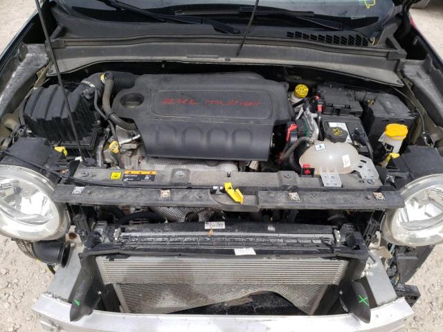 Photo 7 from auction – 2017 JEEP RENEGADE S with VIN ZACCJAAB0HPF97186