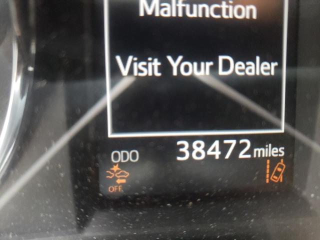 Photo 8 from auction – 2017 TOYOTA RAV4 HV LE with VIN JTMRJREV8HD085705