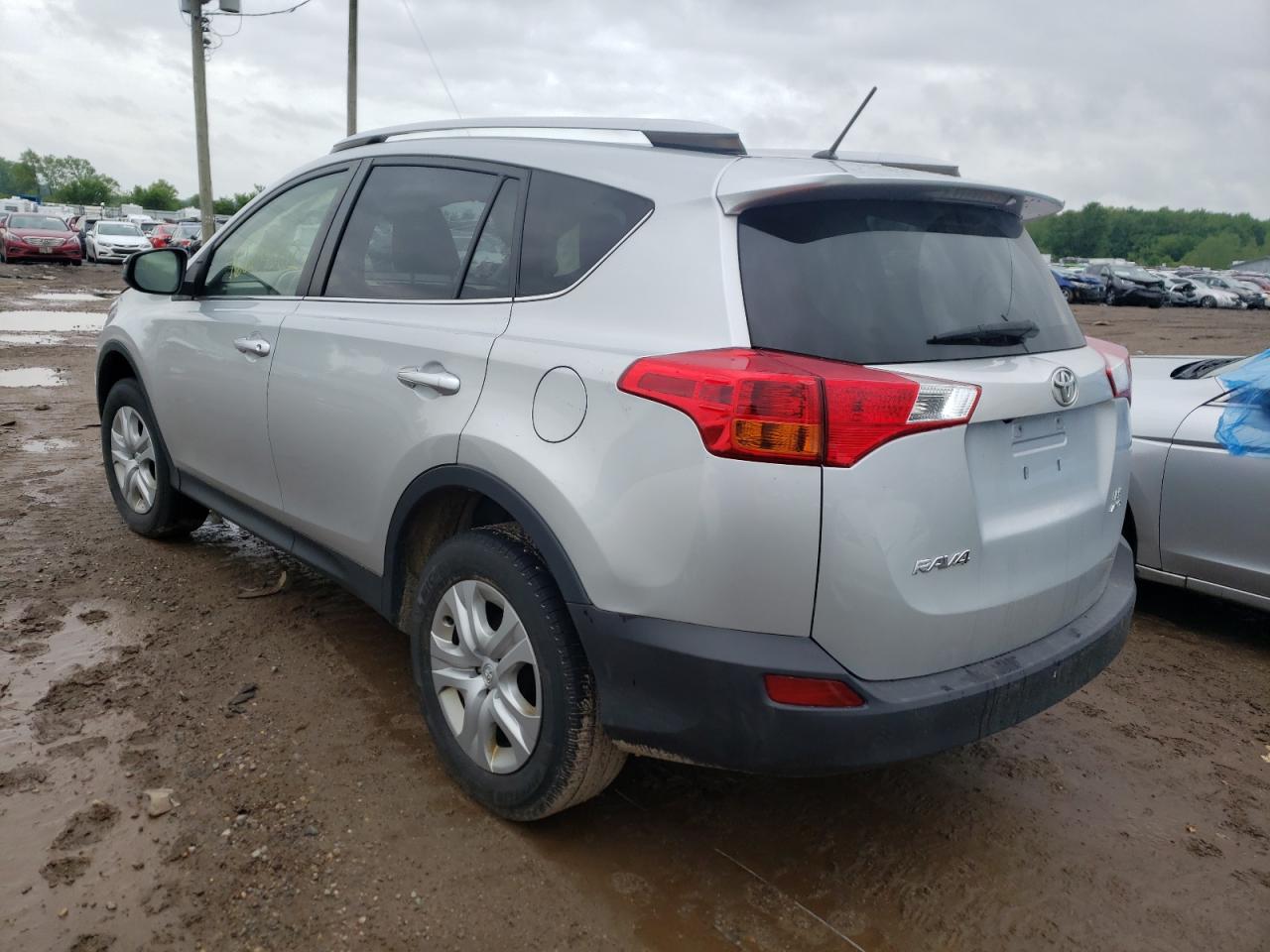 Photo 16 from auction – 2014 TOYOTA RAV4 LE with VIN JTMBFREV0EJ010772