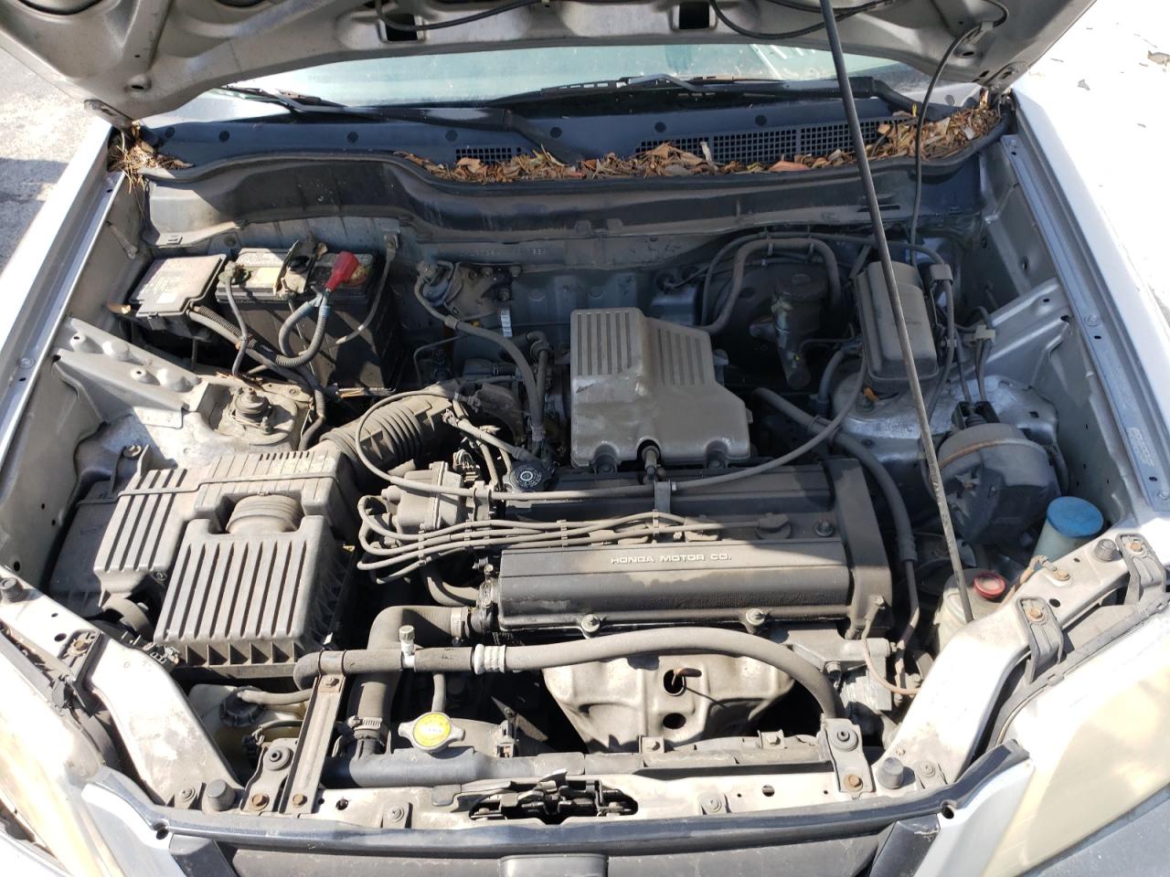 Photo 7 from auction – 2001 HONDA CR-V LX with VIN JHLRD28411S017333