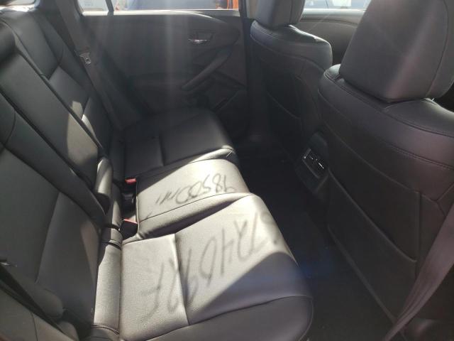 Photo 6 from auction – 2016 ACURA RDX with VIN 5J8TB4H30GL011491