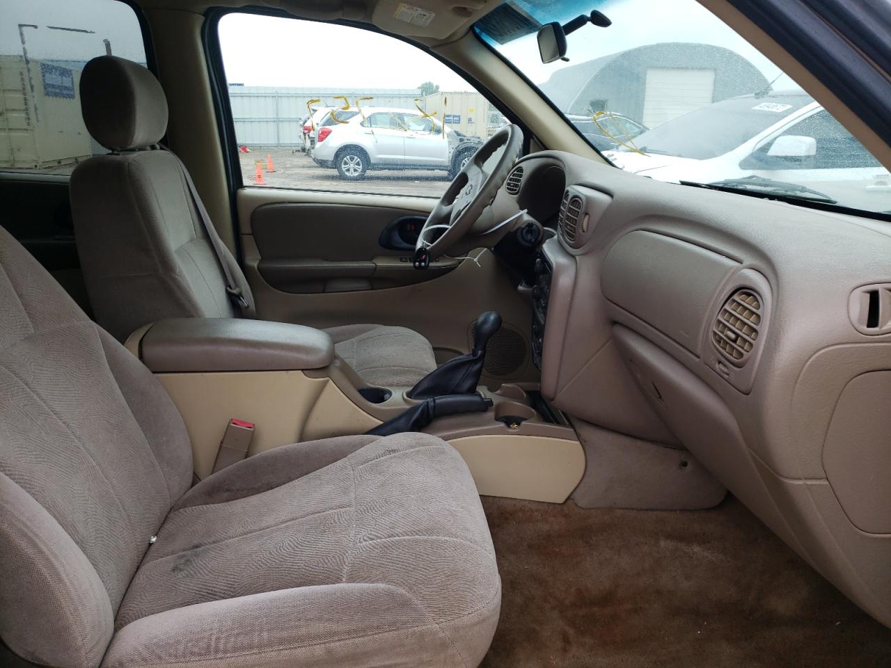 Photo 5 from auction – 2004 CHEVROLET TRAILBLAZE with VIN 1GNDS13S142294492