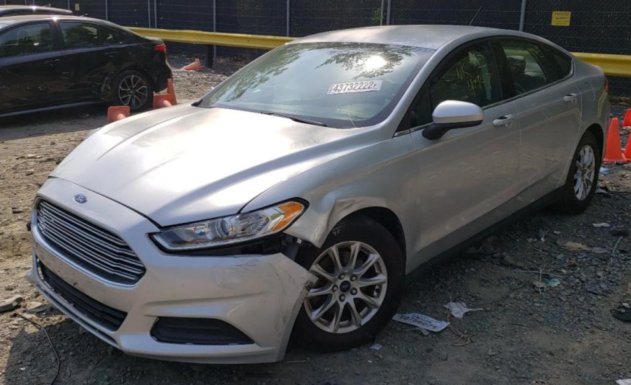 Photo 2 from auction – 2016 FORD FUSION S with VIN 3FA6P0G74GR275850