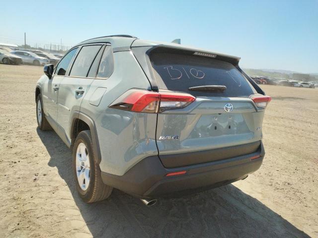 Photo 3 from auction – 2021 TOYOTA RAV4 XLE with VIN JTMW1RFV5MD522975