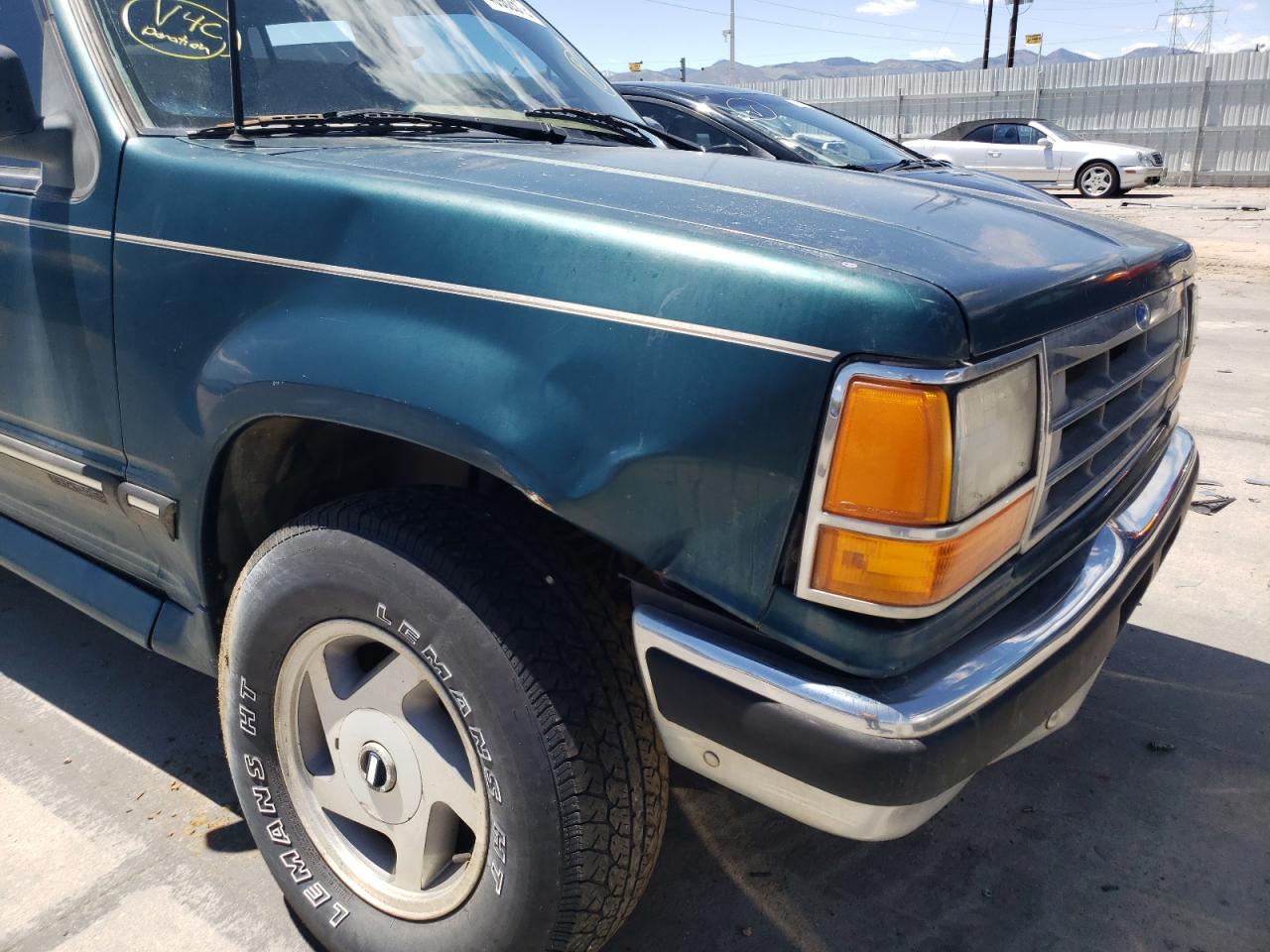 Photo 9 from auction – 1994 FORD EXPLORER with VIN 1FMDU34X1RUD41360