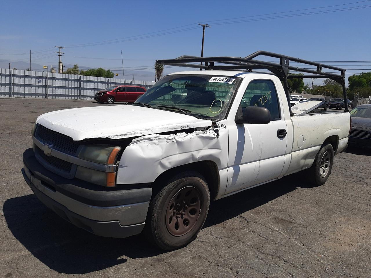 Photo 2 from auction – 2005 CHEVROLET SILVERADO with VIN 1GCEC14V95E185815