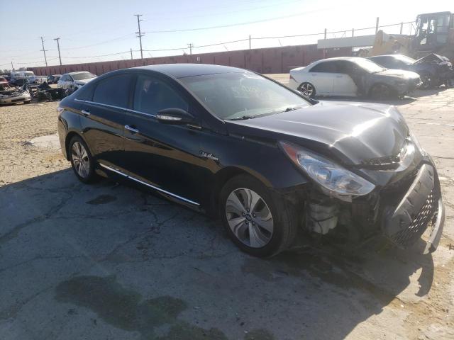 HYUNDAI SONATA HYB 2013 with VIN KMHEC4A42DA101574 - Photo from auction