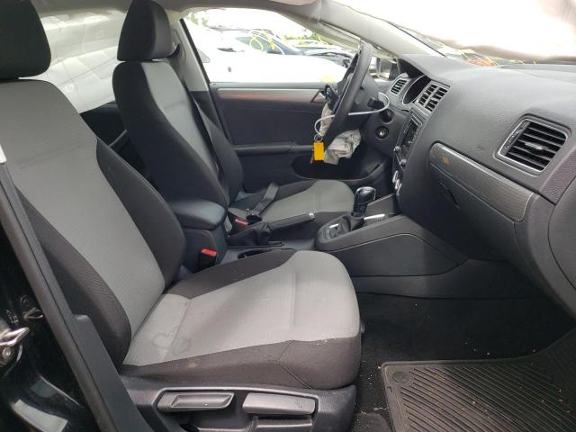 Photo 5 from auction – 2017 VOLKSWAGEN JETTA S with VIN 3VW2B7AJ8HM365289