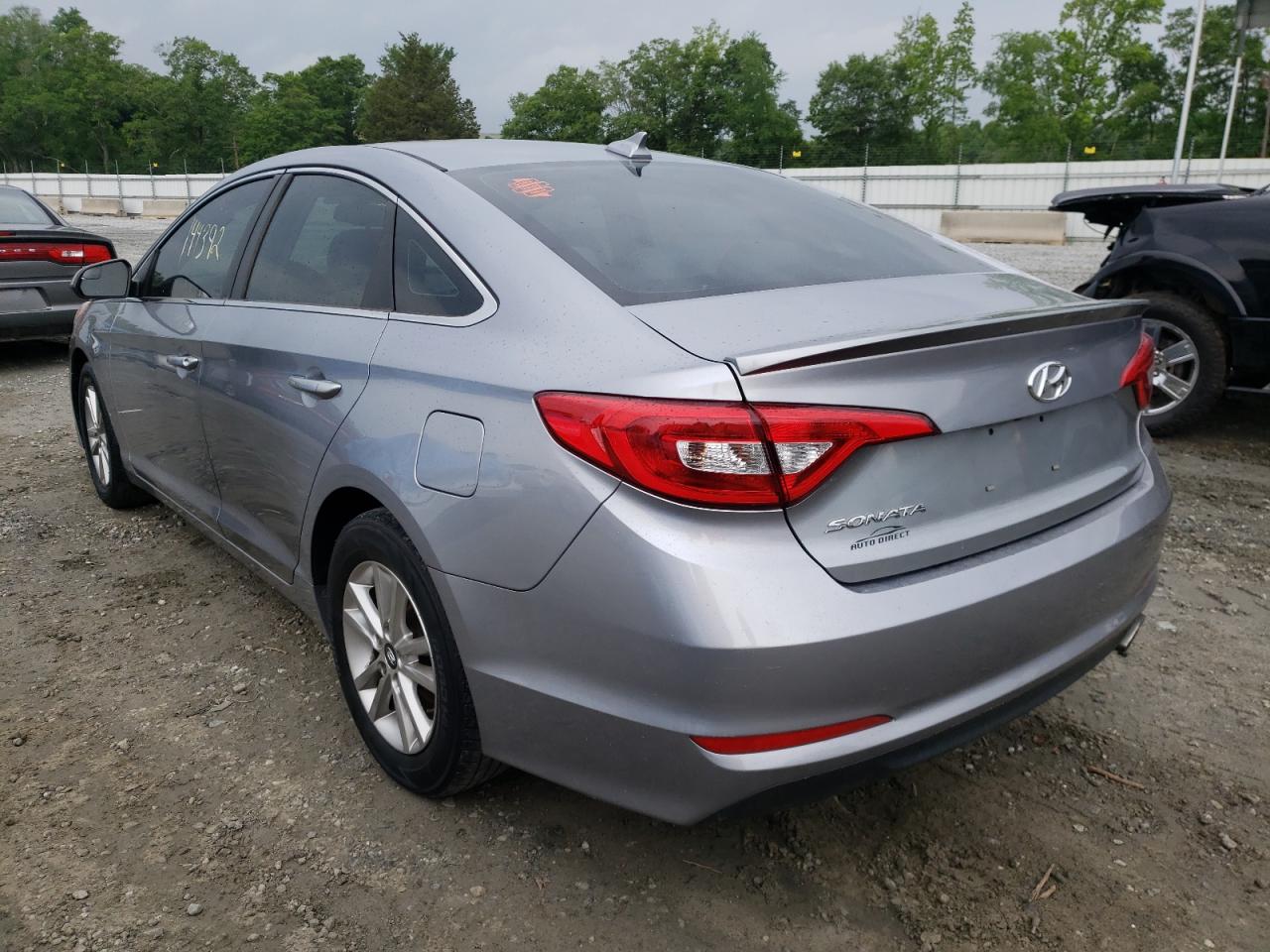 Photo 3 from auction – 2015 HYUNDAI SONATA SE with VIN 5NPE24AF9FH184876