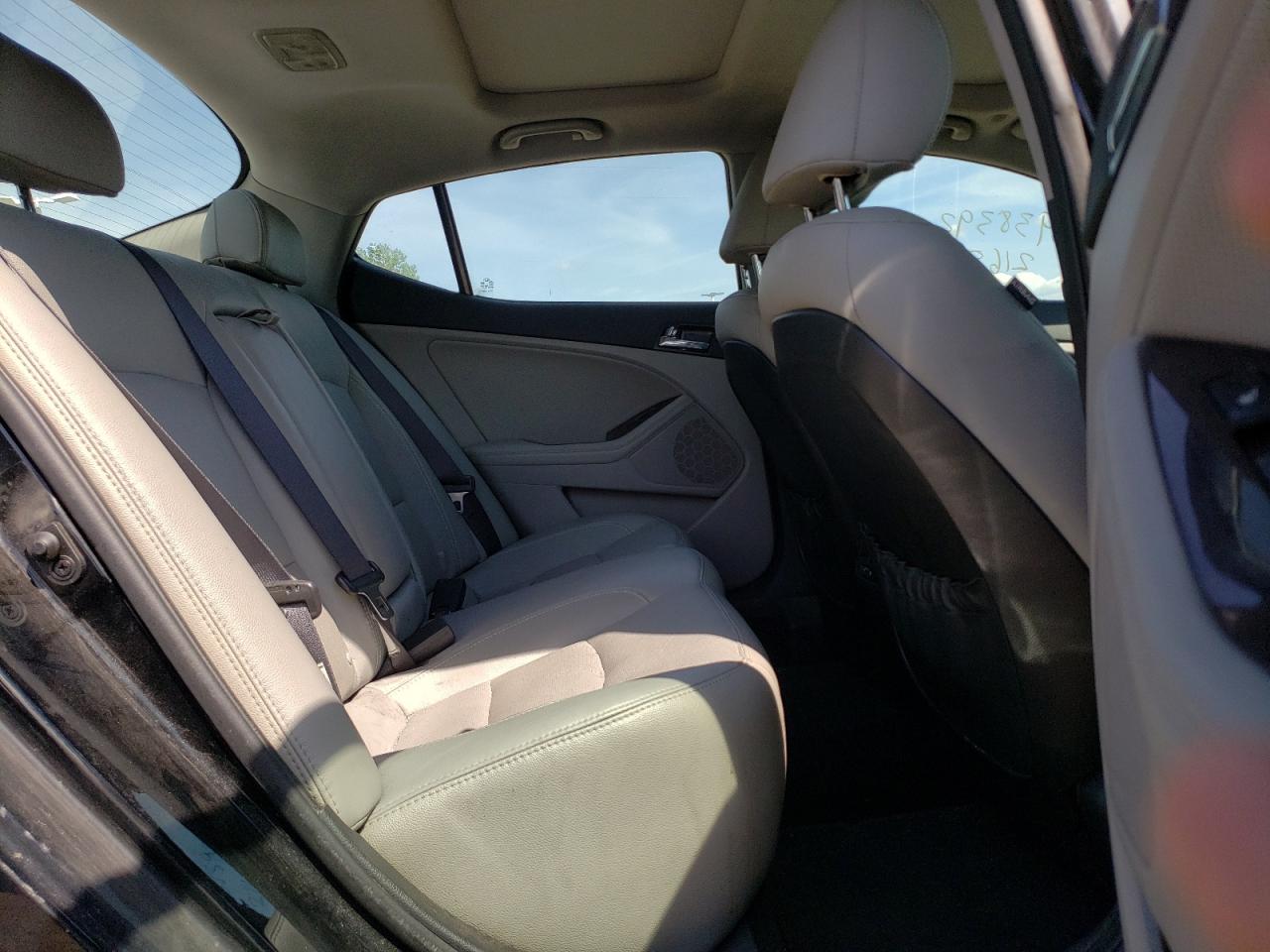 صورة رقم 6 من المزاد - 2012 KIA OPTIMA EX مع VIN 5XXGN4A72CG041039