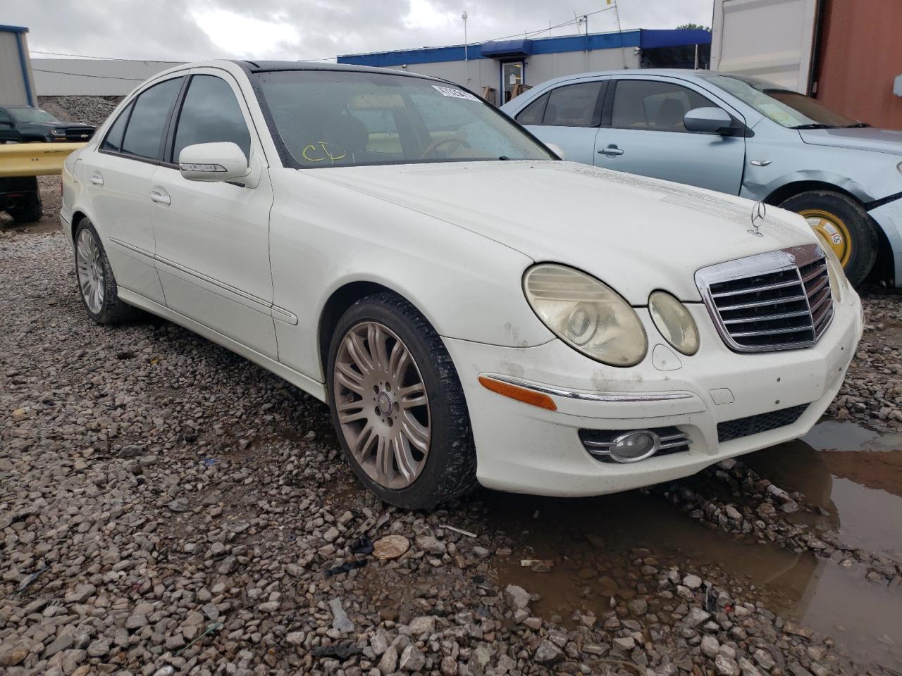 Photo 14 from auction – 2007 MERCEDES-BENZ E 350 with VIN WDBUF56X07B153072