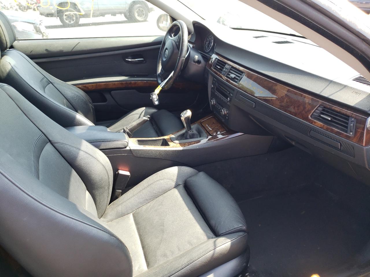 Photo 5 from auction – 2007 BMW 328 I SULE with VIN WBAWV135X7PG07064