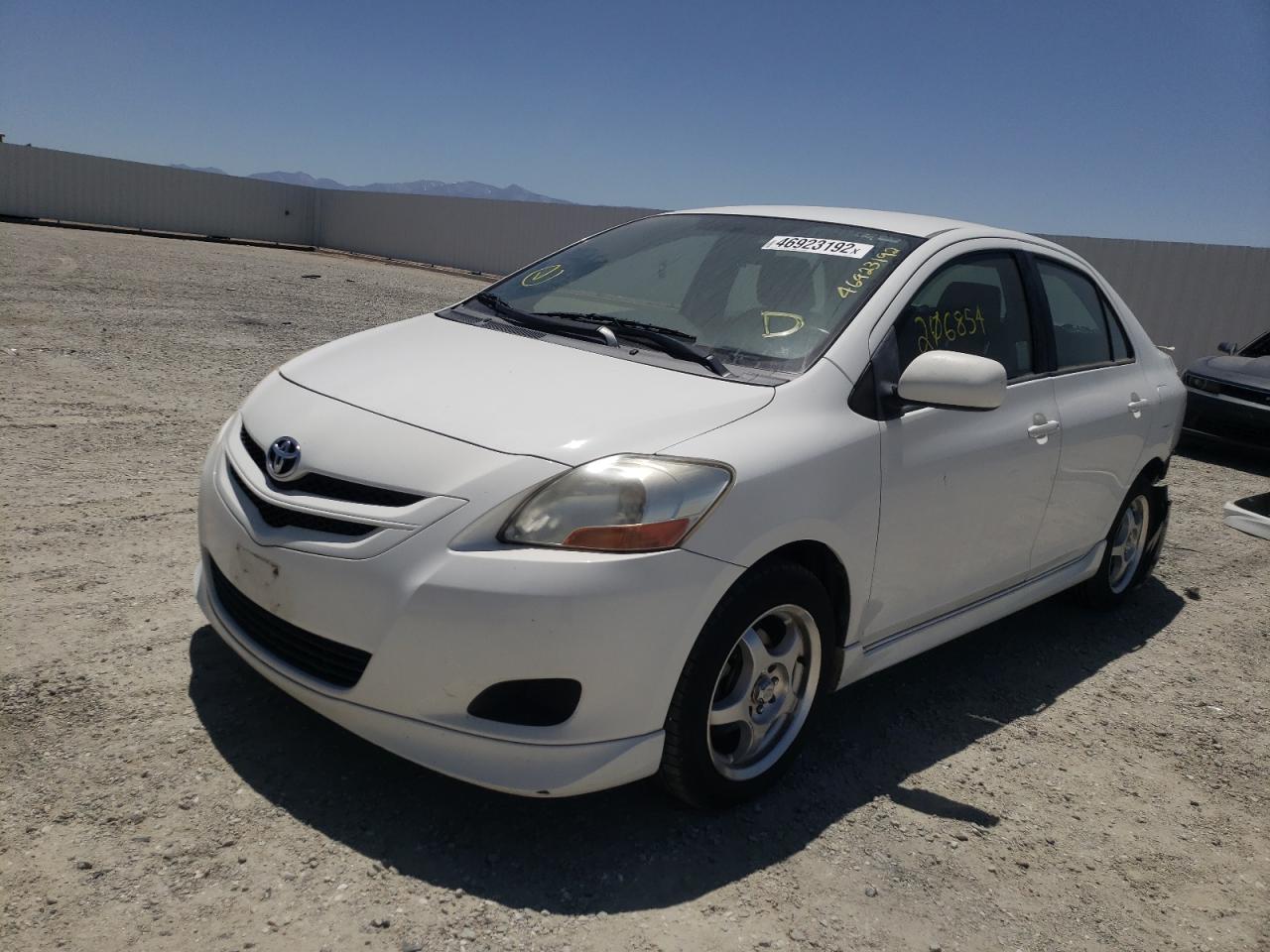 Photo 2 from auction – 2007 TOYOTA YARIS with VIN JTDBT923771049809