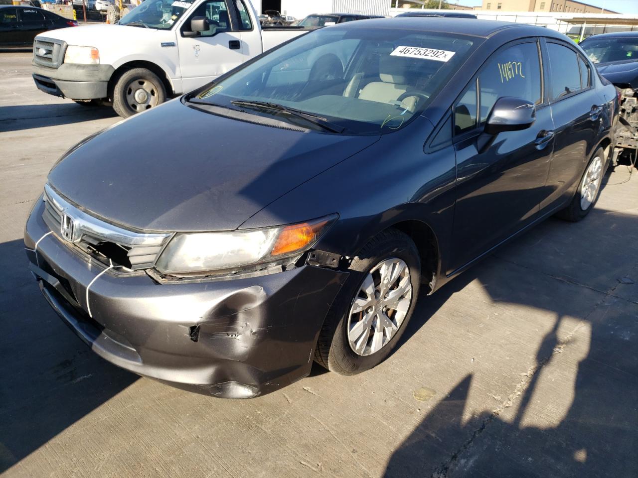 Photo 2 from auction – 2012 HONDA CIVIC LX with VIN 2HGFB2F52CH333479