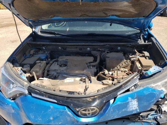 Photo 7 from auction – 2017 TOYOTA RAV4 XLE with VIN JTMWFREV8HJ107871