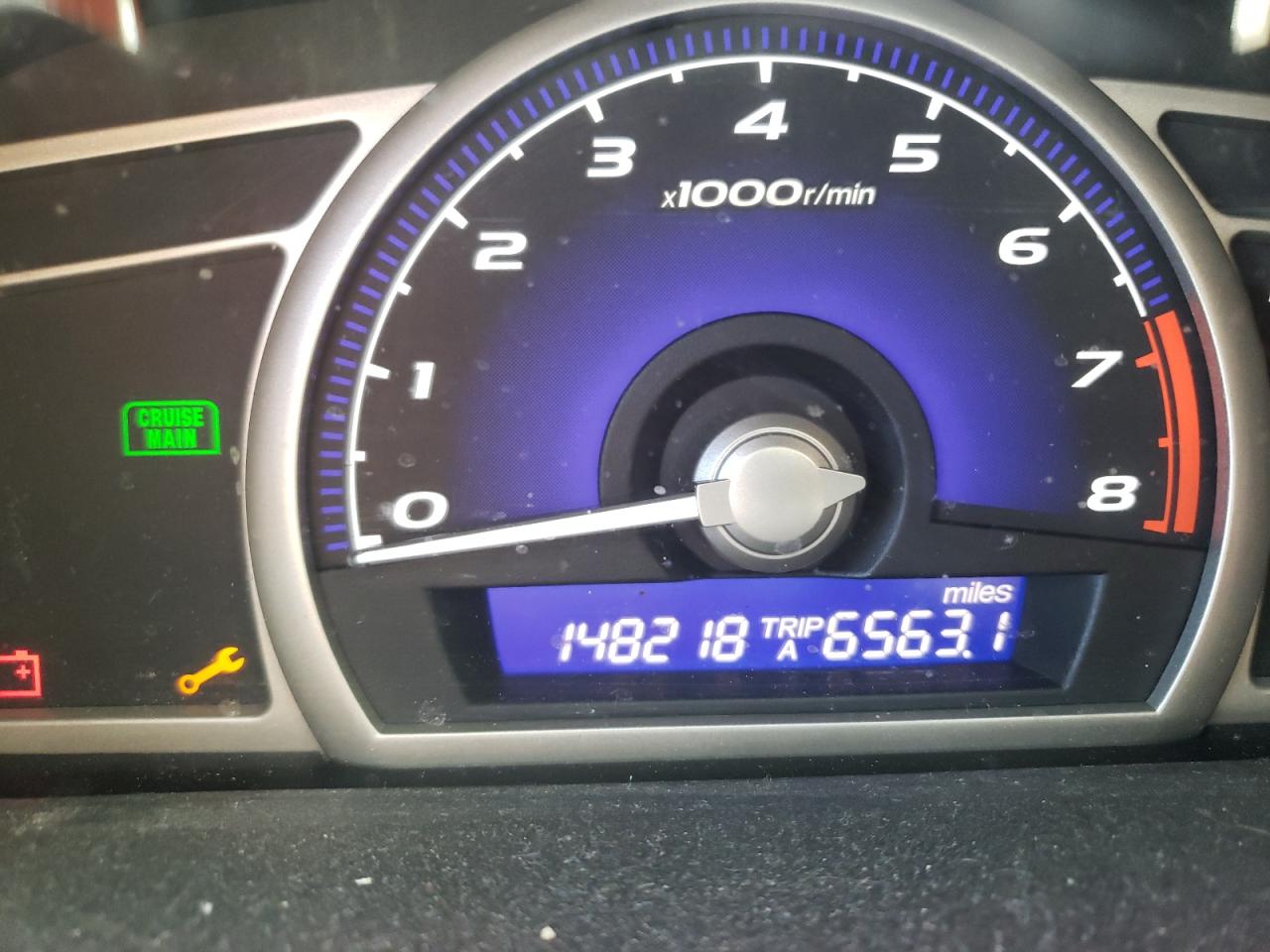 Photo 8 from auction – 2010 HONDA CIVIC LX with VIN 2HGFA1F50AH533576