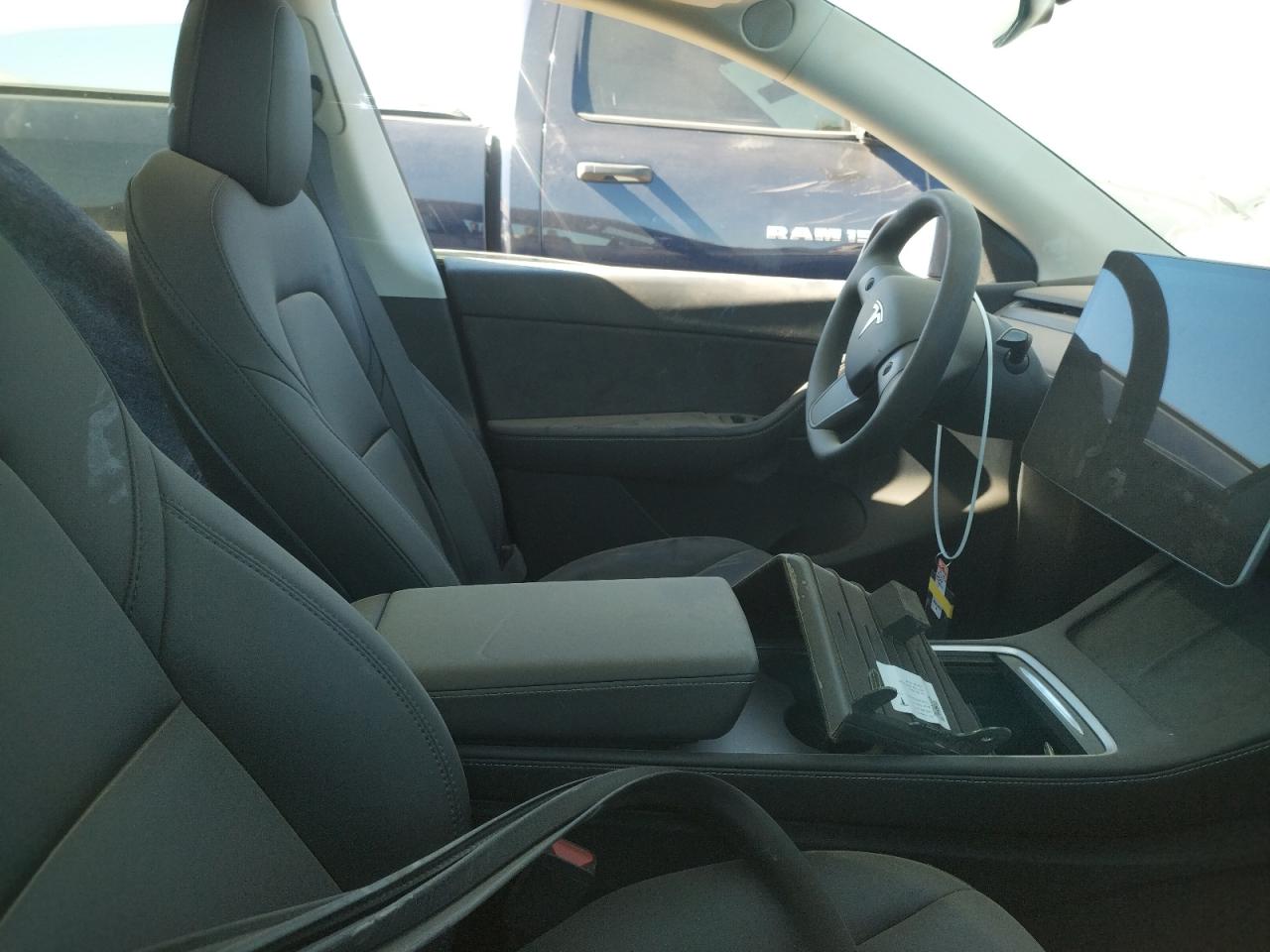 Photo 5 from auction – 2022 TESLA MODEL Y with VIN 7SAYGDEE5NF344882