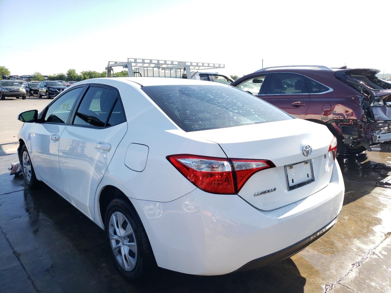 Photo 3 from auction – 2015 TOYOTA COROLLA L with VIN 5YFBURHE0FP264870