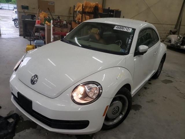 Photo 2 from auction – 2013 VOLKSWAGEN BEETLE with VIN 3VWJP7AT6DM609286