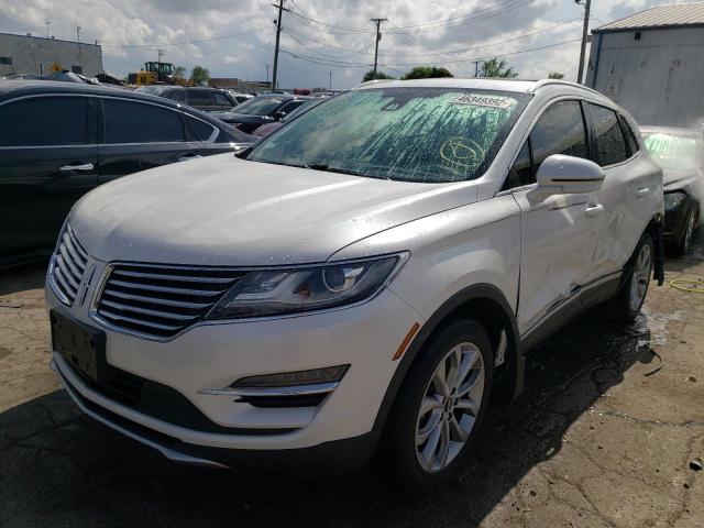 Photo 2 from auction – 2017 LINCOLN MKC SELECT with VIN 5LMCJ2D99HUL04150