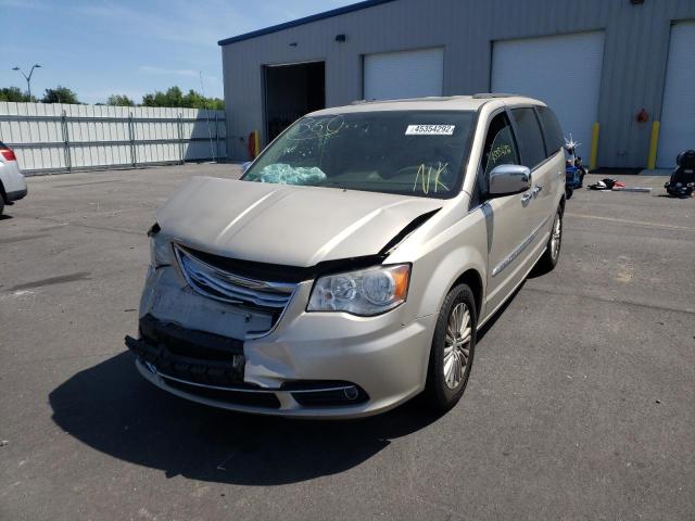 Photo 2 from auction – 2013 CHRYSLER TOWN & COU with VIN 2C4RC1CG7DR646189