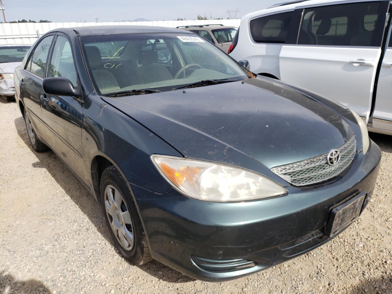 TOYOTA CAMRY LE 2002 with VIN 4T1BE32K22U544730 - Photo from auction