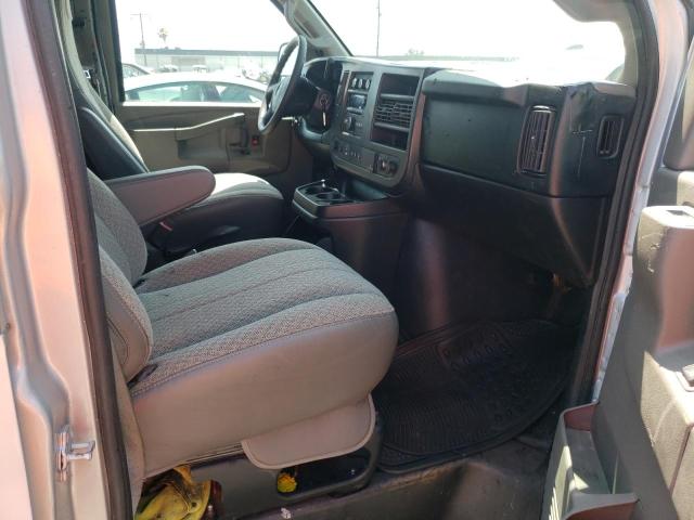 Photo 5 from auction – 2018 CHEVROLET EXPRESS G2 with VIN 1GCWGAFG6J1200831