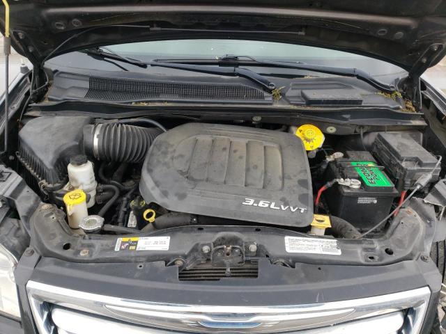 Photo 7 from auction – 2014 CHRYSLER TOWN & COU with VIN 2C4RC1BG3ER250103
