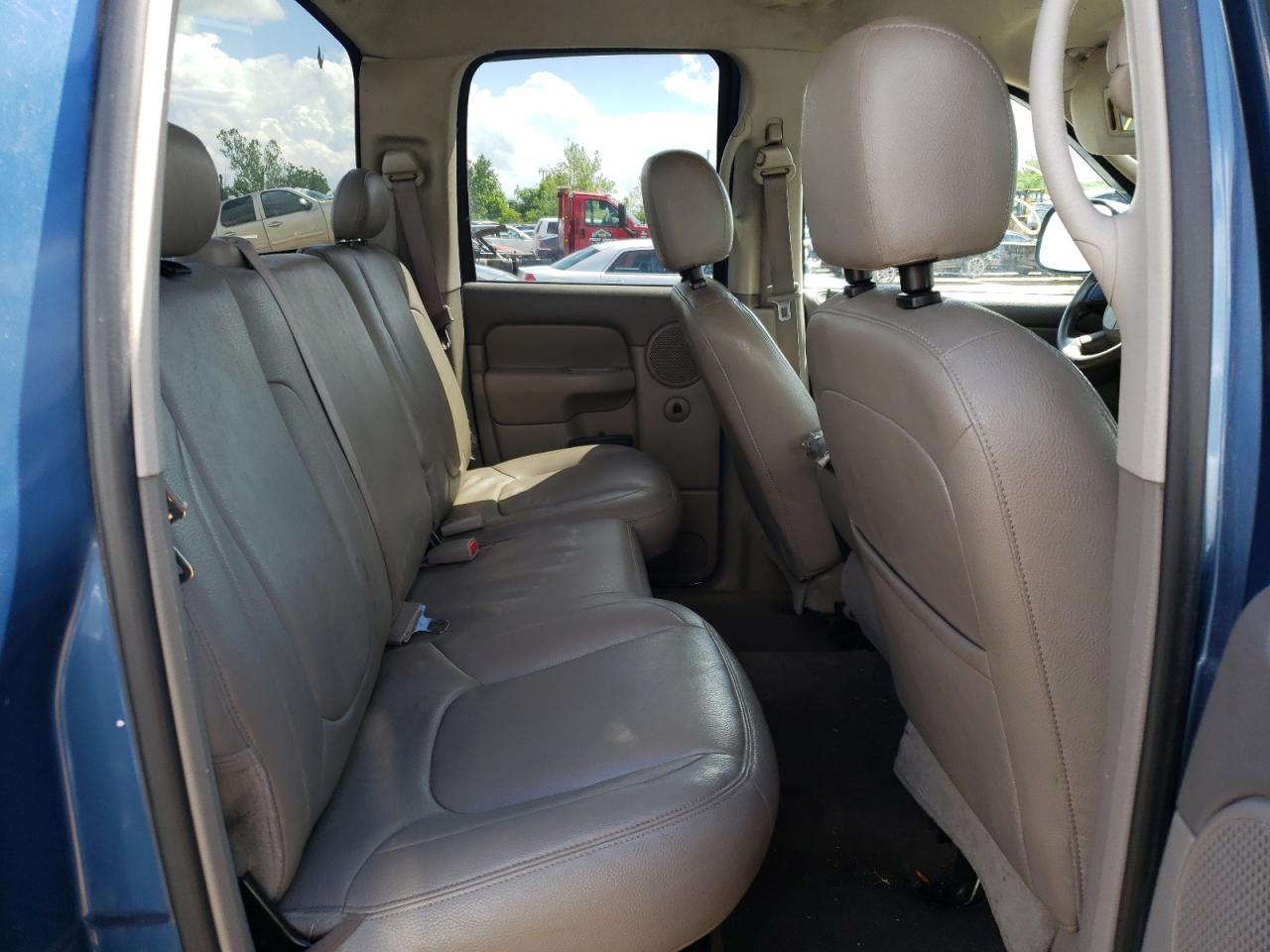 Photo 17 from auction – 2005 DODGE RAM 1500 S with VIN 1D7HU18D35S123250