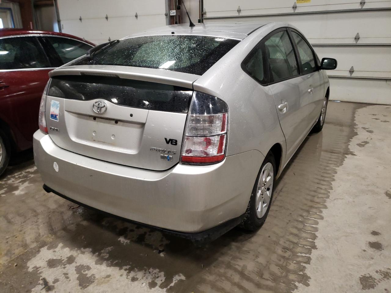 Photo 4 from auction – 2005 TOYOTA PRIUS with VIN JTDKB20U957019372
