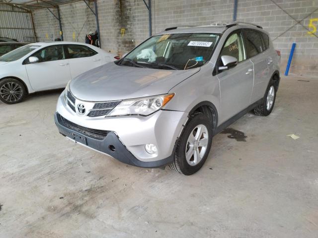 Photo 9 from auction – 2013 TOYOTA RAV4 XLE with VIN JTMRFREV0DD018902