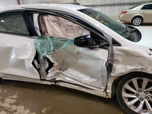 Photo 9 from auction – 2016 BUICK LACROSSE with VIN 1G4GB5G32GF126949