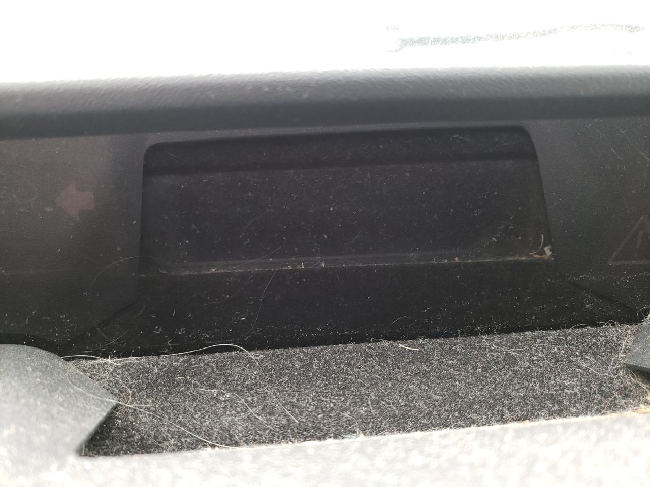 Photo 8 from auction – 2006 TOYOTA PRIUS with VIN JTDKB20U463142103