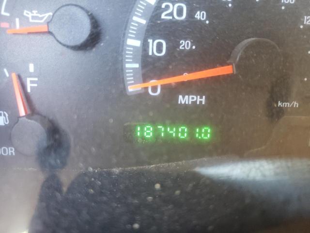 Photo 8 from auction – 2001 FORD F150 SUPER with VIN 1FTRW08L21KE34818