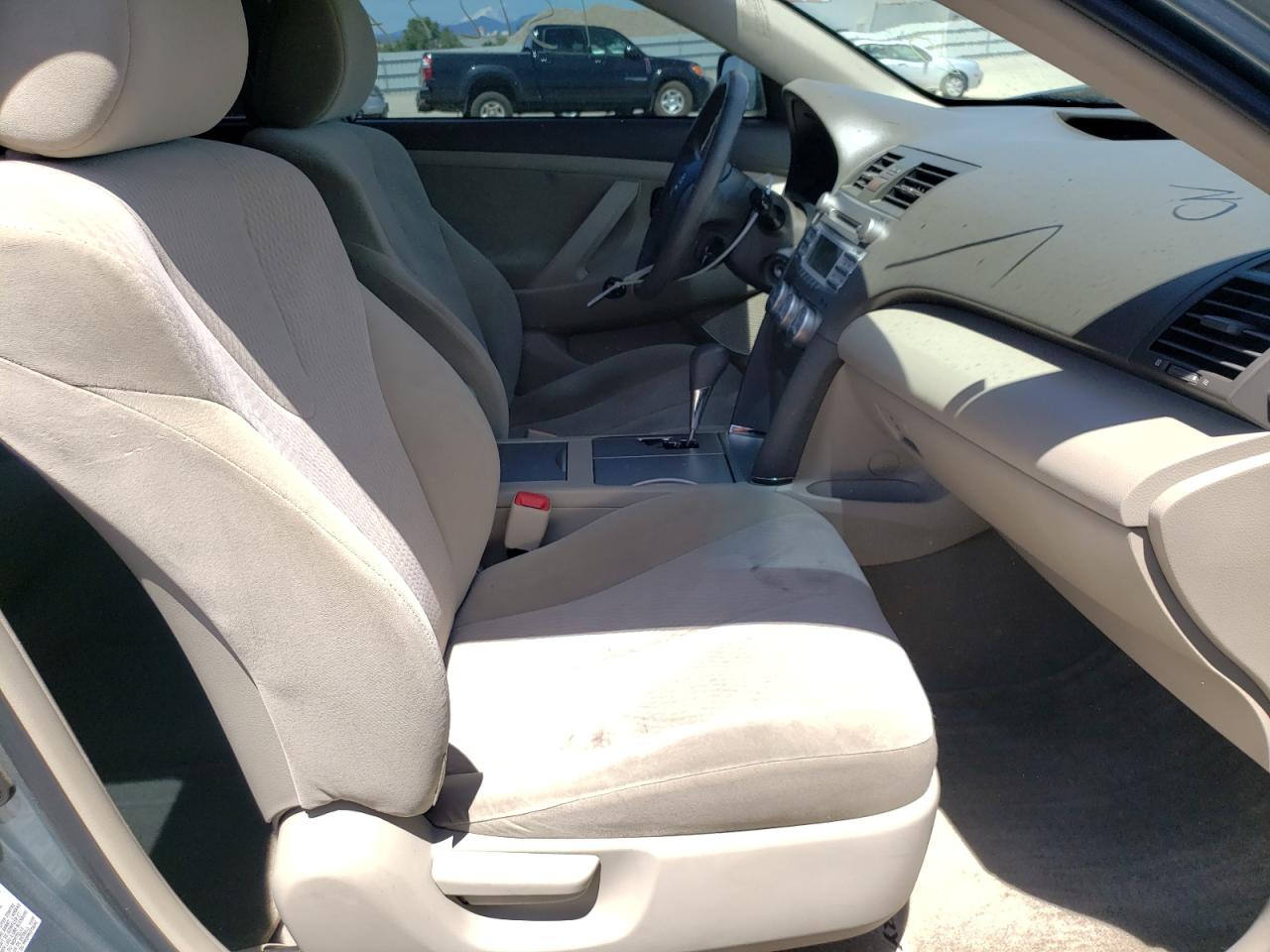 Photo 5 from auction – 2010 TOYOTA CAMRY BASE with VIN 4T1BF3EK7AU550711