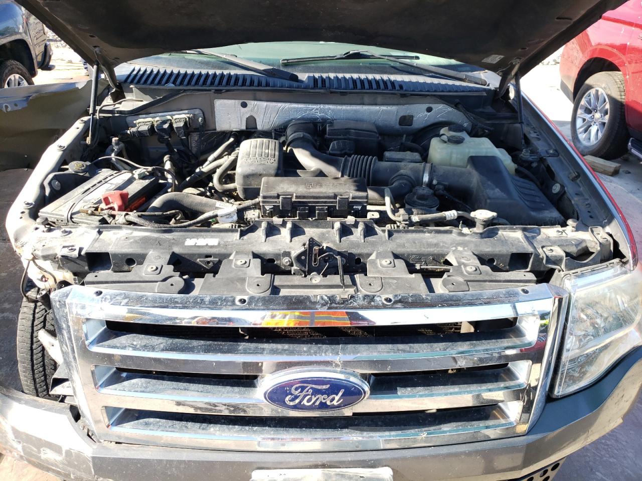 Photo 7 from auction – 2010 FORD EXPEDITION with VIN 1FMJU1F58AEA71058