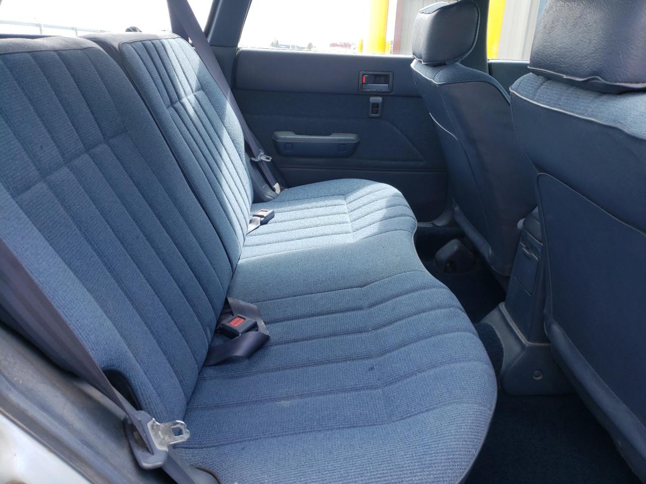 Photo 6 from auction – 1992 SUBARU LOYALE with VIN JF2AN52B3ND423349